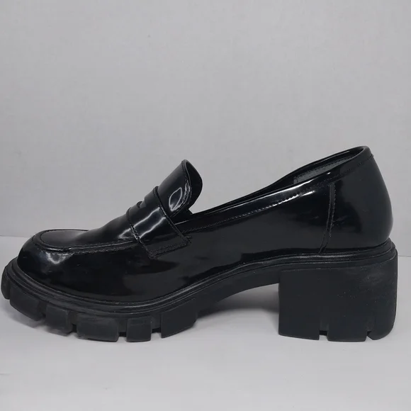 Sincerely Jules Dylan Size 9 Glossy Black 90s Y2k style Chunky Lug Loafer shoes - Picture 9 of 11